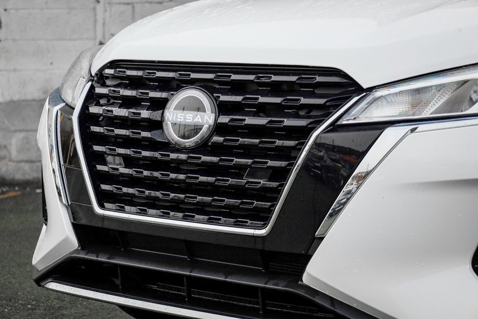 2023 Nissan Kicks S-4