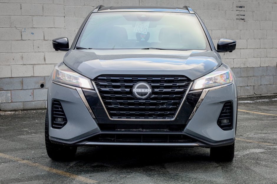 2023 Nissan Kicks SR-3