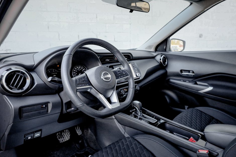 2023 Nissan Kicks SV-12