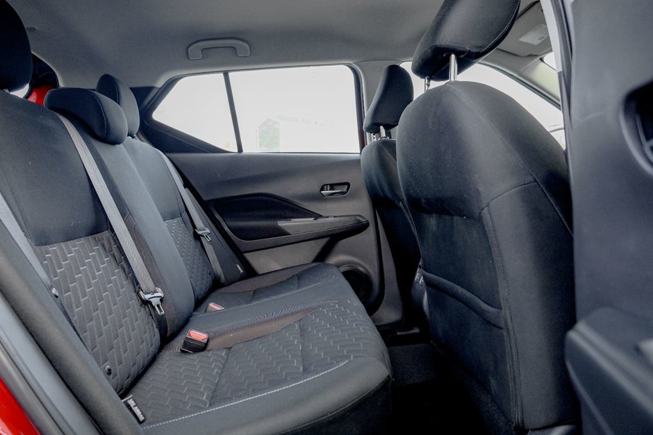 2023 Nissan Kicks SV-17