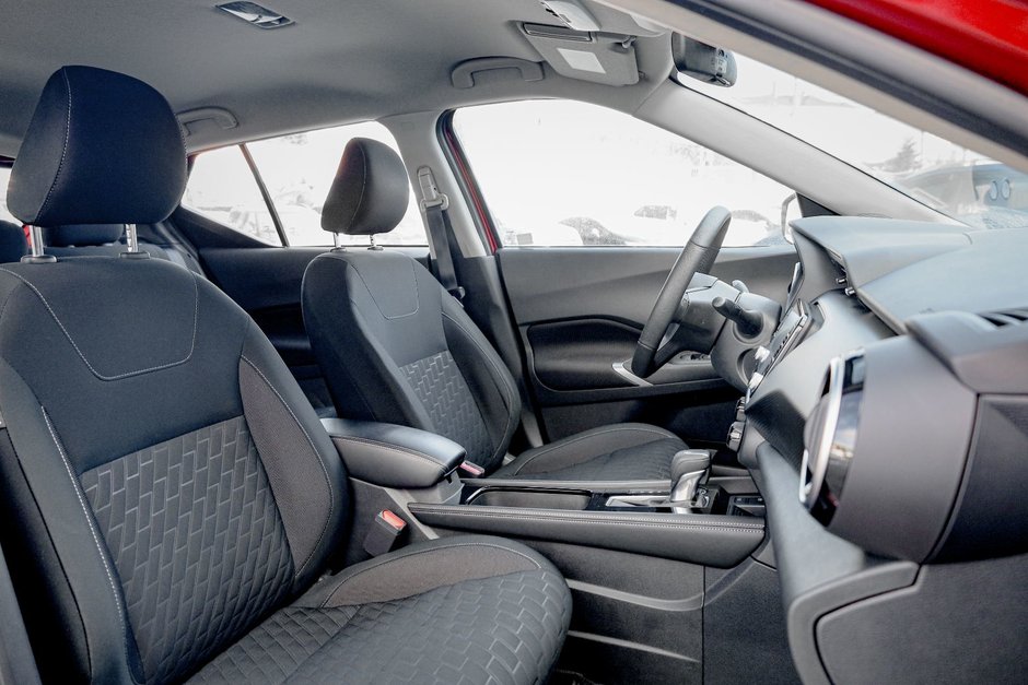 2023 Nissan Kicks SV-15