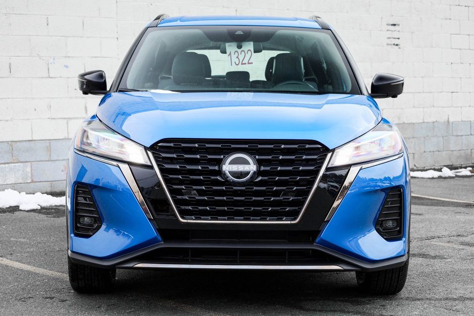 2023 Nissan Kicks SR-4