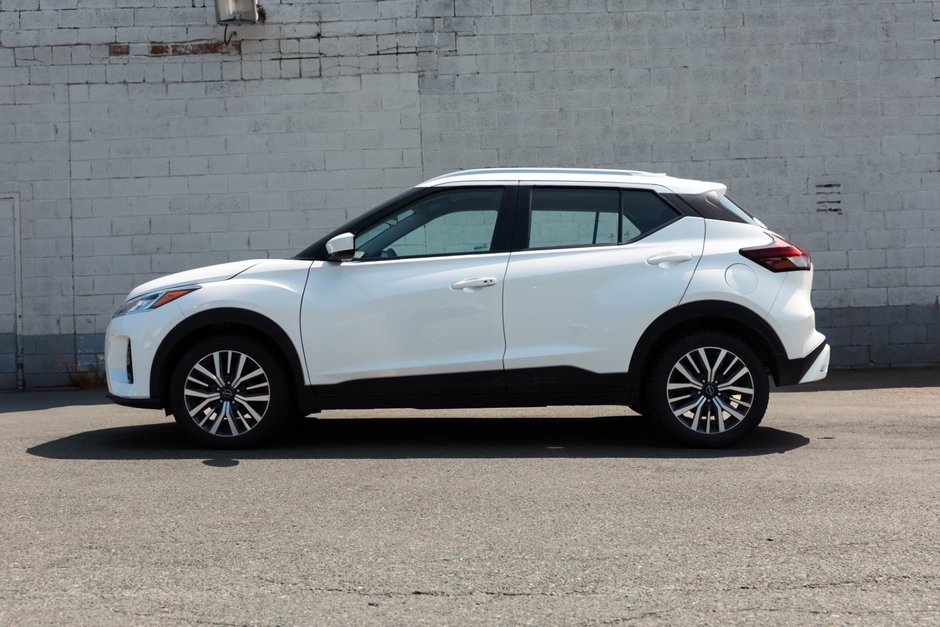 2024 Nissan Kicks SV FWD-0