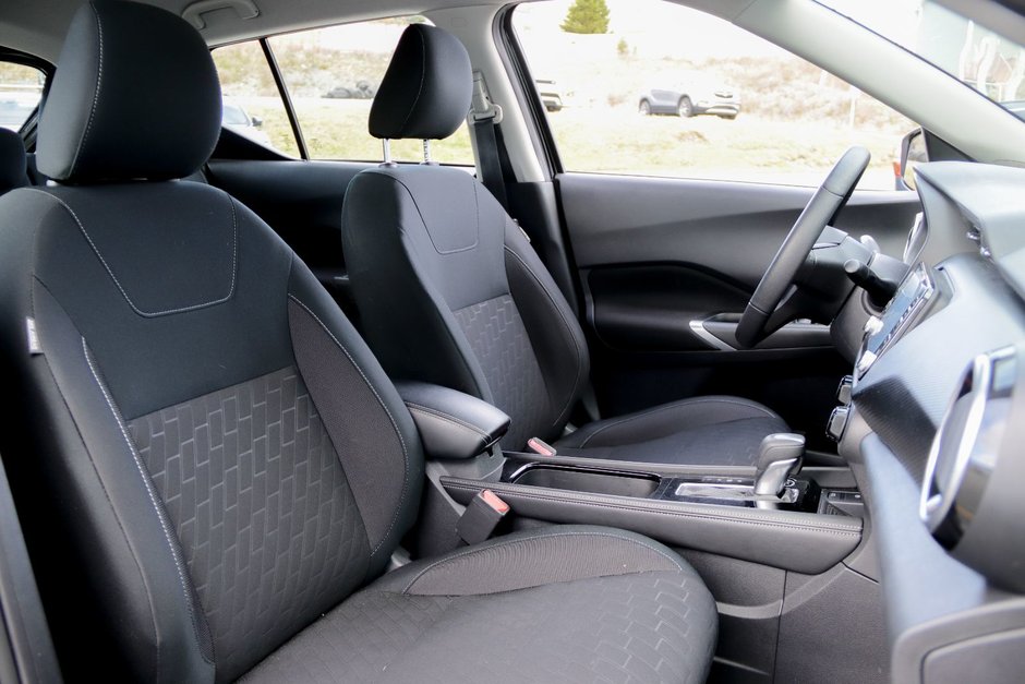 2024 Nissan Kicks SV-22