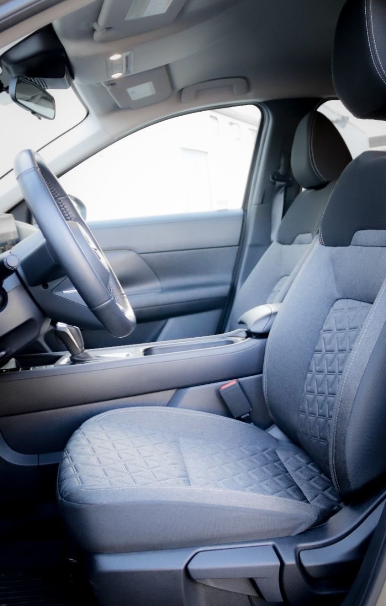 2025 Nissan Kicks SV-12