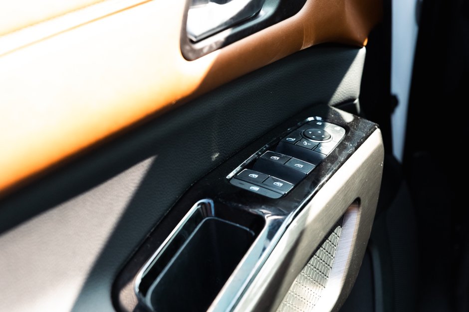 2022 Nissan Pathfinder Platinum V6 4x4 at-17