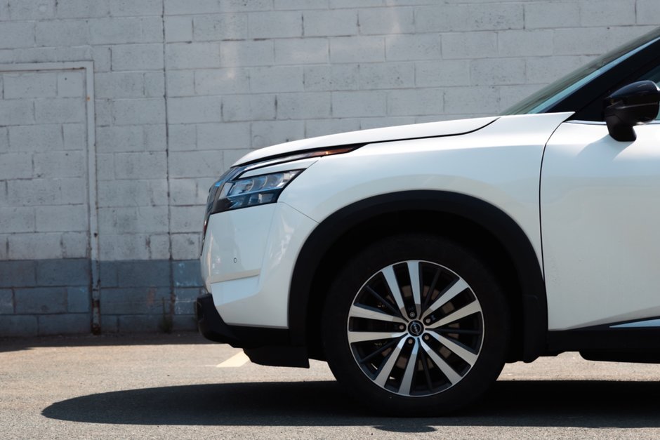 2022 Nissan Pathfinder Platinum V6 4x4 at-1