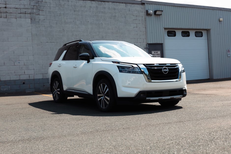 2022 Nissan Pathfinder Platinum V6 4x4 at-6