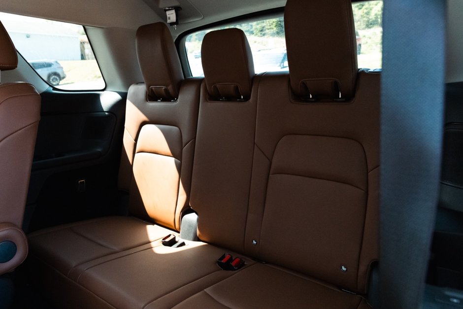 2022 Nissan Pathfinder Platinum V6 4x4 at-25