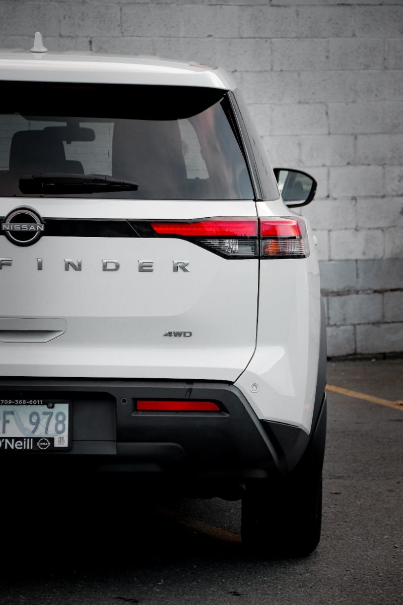 2022 Nissan Pathfinder S-10