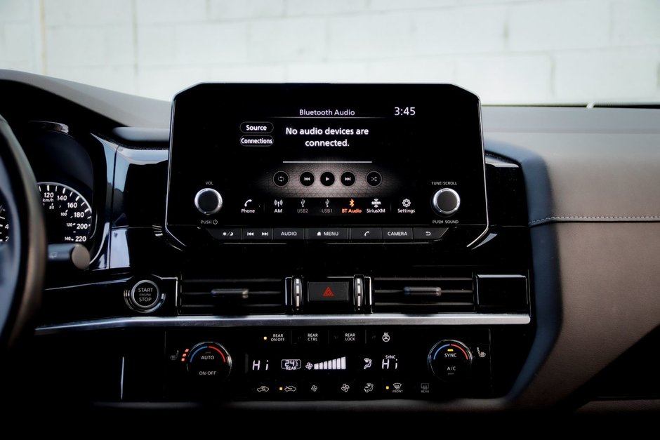 2022 Nissan Pathfinder S-19