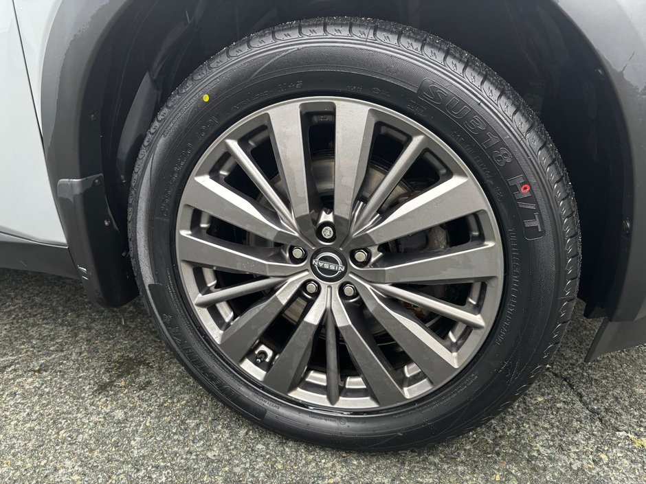2024 Nissan Pathfinder SL-7
