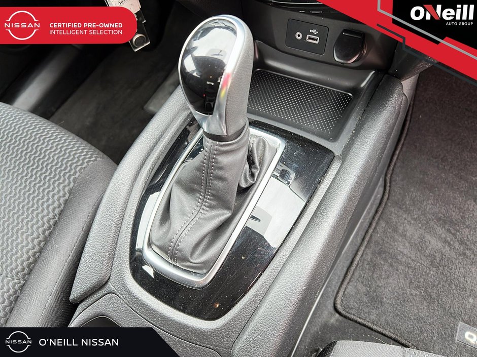2019 Nissan Qashqai S FWD CVT-14