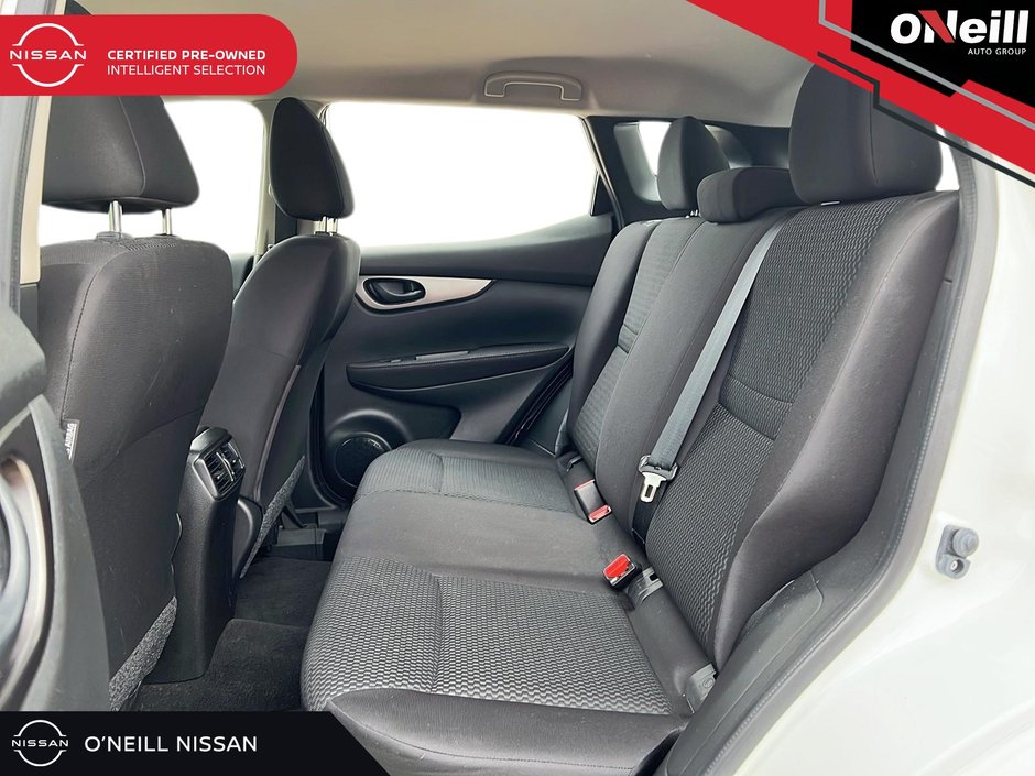 2019 Nissan Qashqai S FWD CVT-11