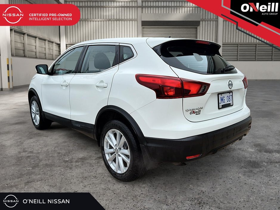 2019 Nissan Qashqai S FWD CVT-3