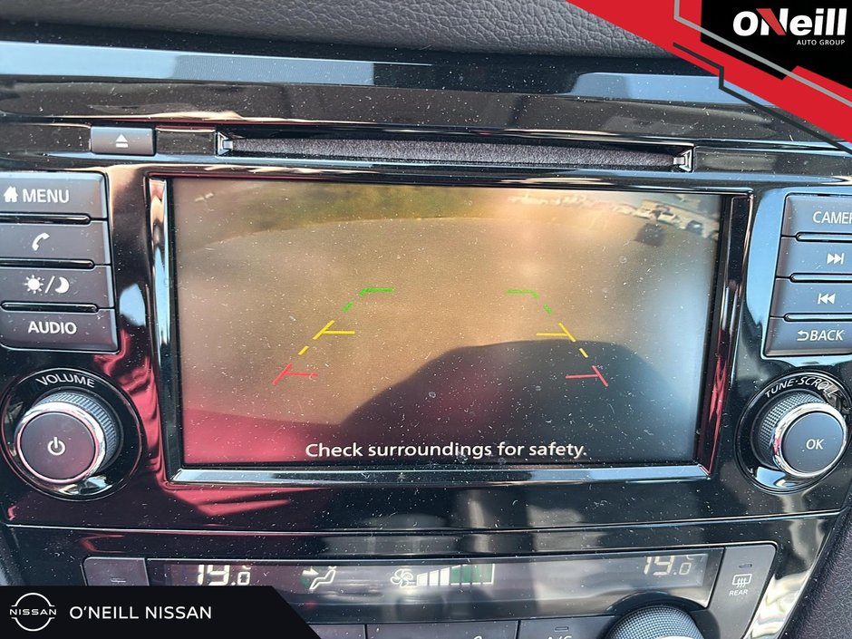 2020 Nissan Qashqai SV AWD CVT-16