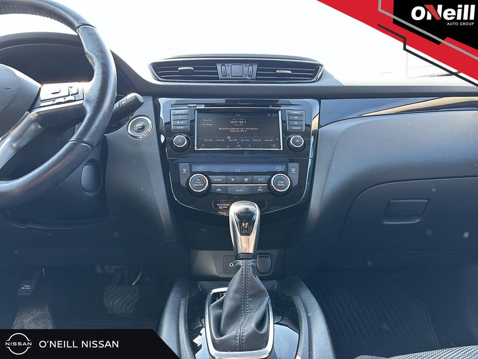 2020 Nissan Qashqai SV AWD CVT-14