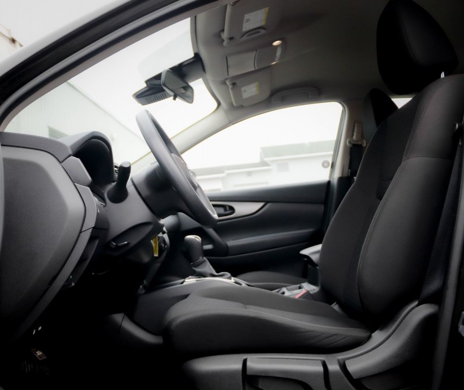 2020 Nissan Qashqai S-11