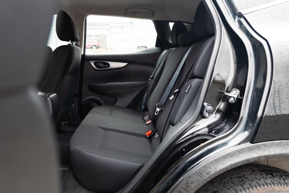 2021 Nissan Qashqai S FWD 6sp (2)-21
