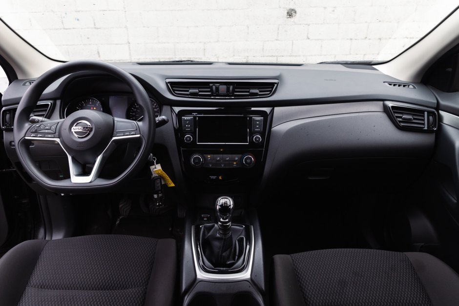 2021 Nissan Qashqai S FWD 6sp (2)-13