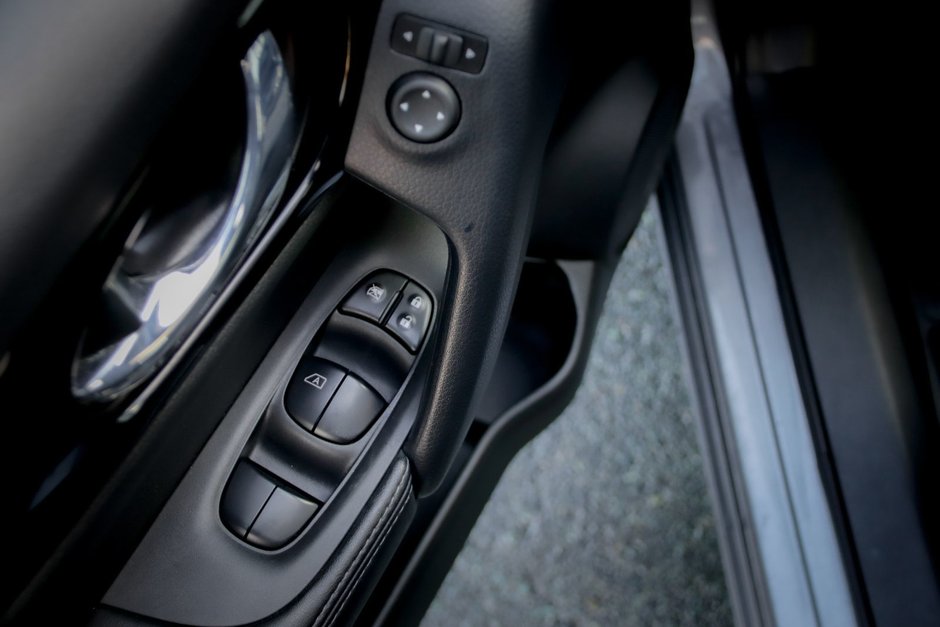 2021 Nissan Qashqai SV-14