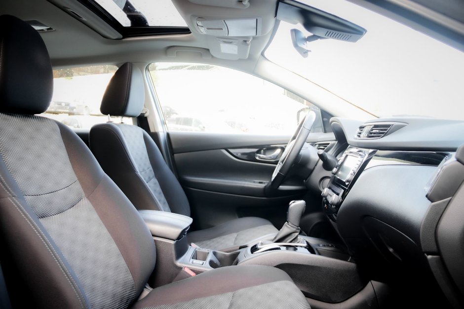 2021 Nissan Qashqai SV-20