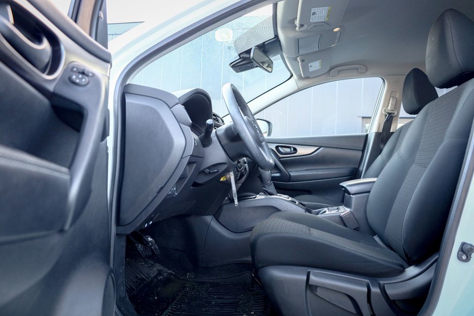 2021 Nissan Qashqai S-12