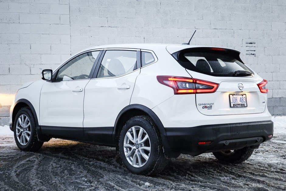 2021 Nissan Qashqai S-8