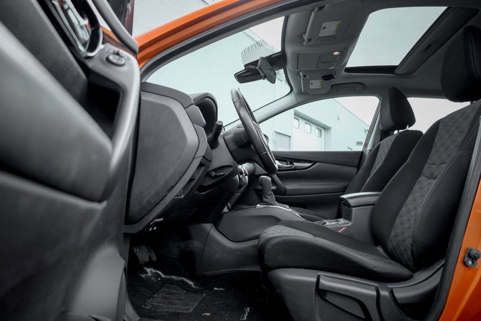 2021 Nissan Qashqai SV-10