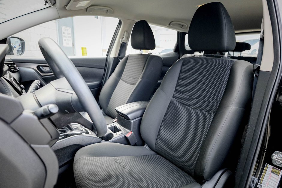 2021 Nissan Qashqai S-12