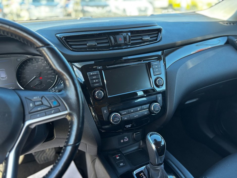 2021 Nissan Qashqai SL-8