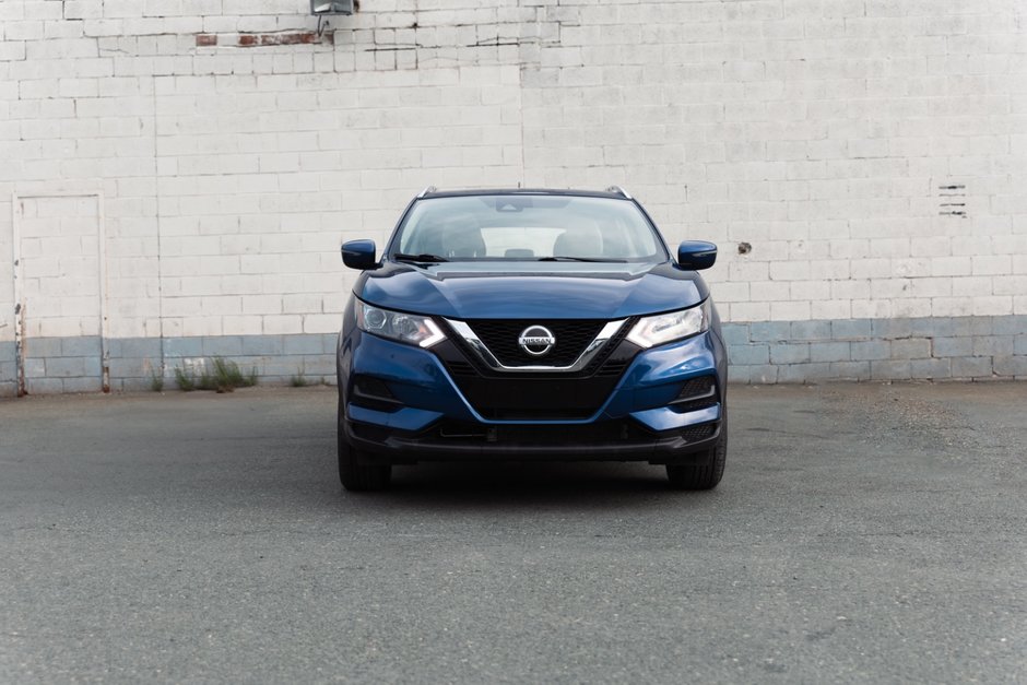2022 Nissan Qashqai SV FWD CVT-3