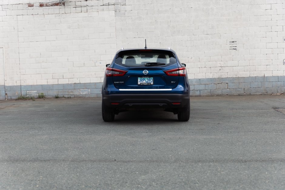 2022 Nissan Qashqai SV FWD CVT-8