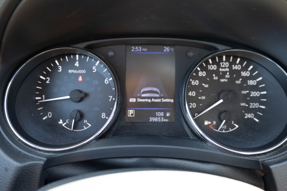 2022 Nissan Qashqai SV AWD CVT-13