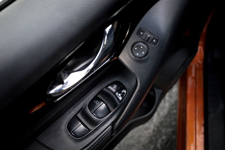 2022 Nissan Qashqai SV-14