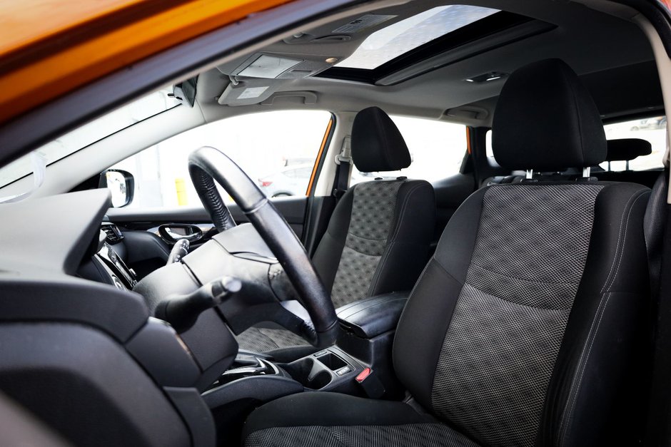 2022 Nissan Qashqai SV-13