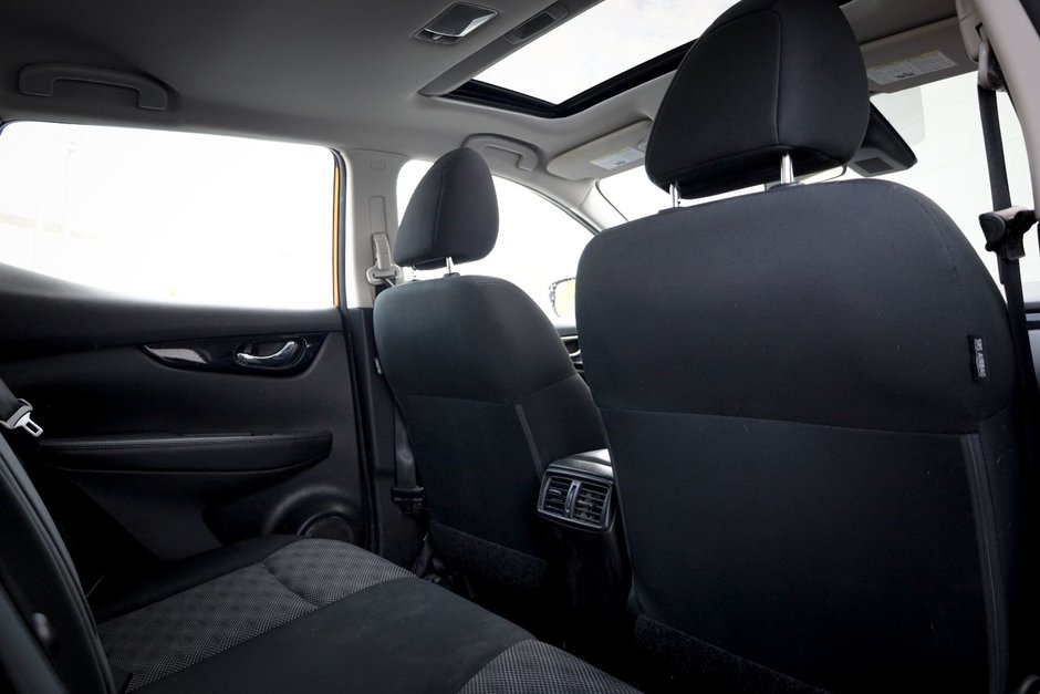 2022 Nissan Qashqai SV-22