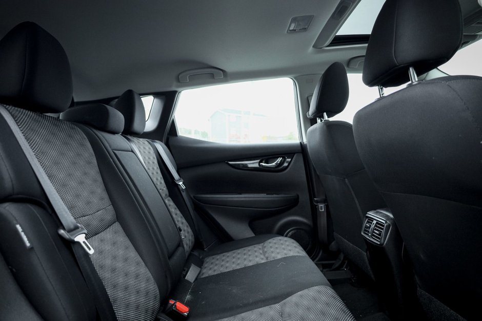 2022 Nissan Qashqai SV-17