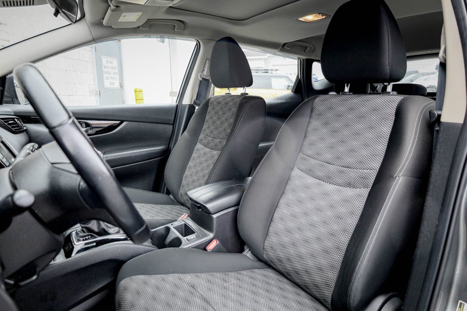 2022 Nissan Qashqai SV-8