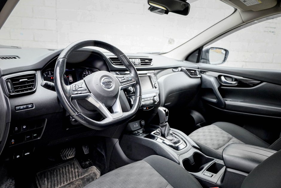 2022 Nissan Qashqai SV-6