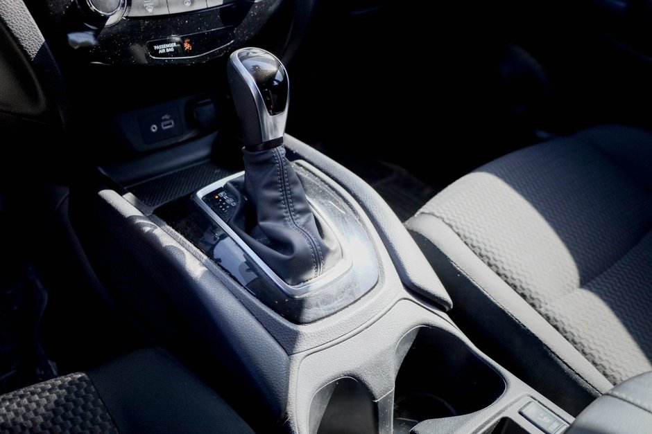 2023 Nissan Qashqai S-12