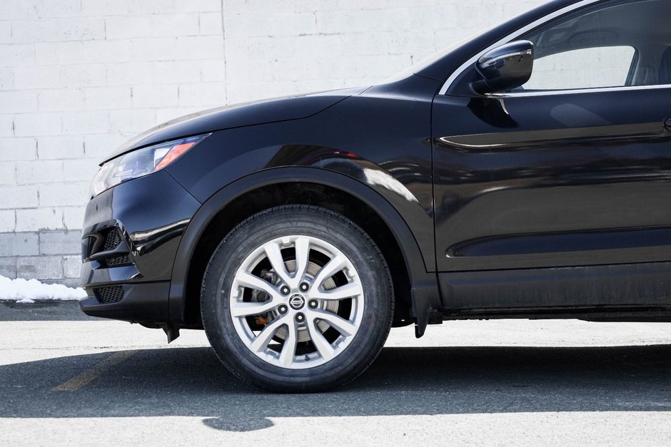 2023 Nissan Qashqai S-1