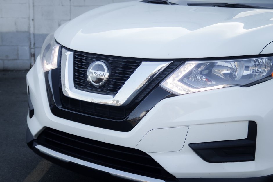 2020 Nissan Rogue S-4