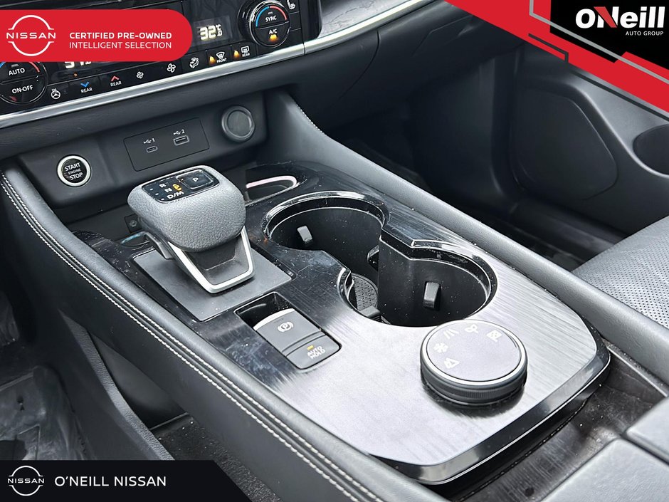2021 Nissan Rogue Platinum CVT (2)-16