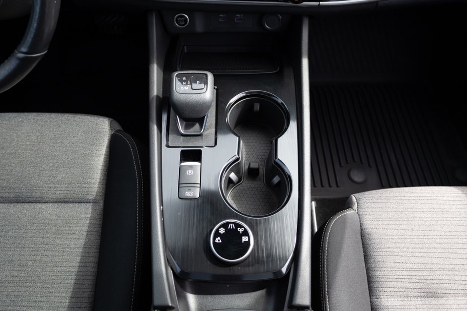 2021 Nissan Rogue SV AWD CVT (2)-16