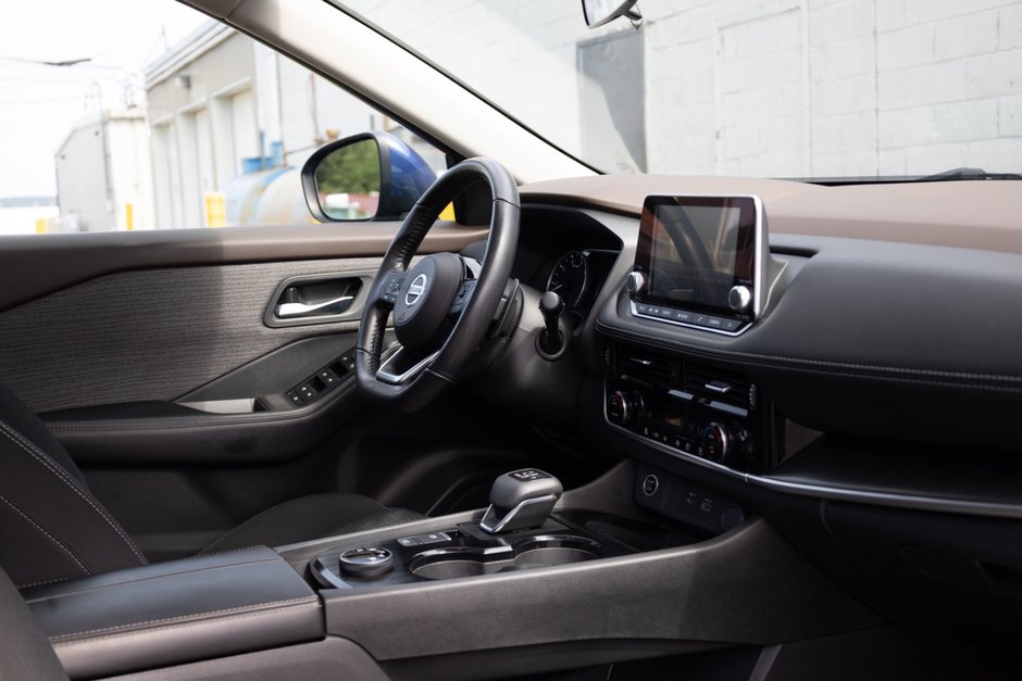 2021 Nissan Rogue SV AWD CVT (2)-20