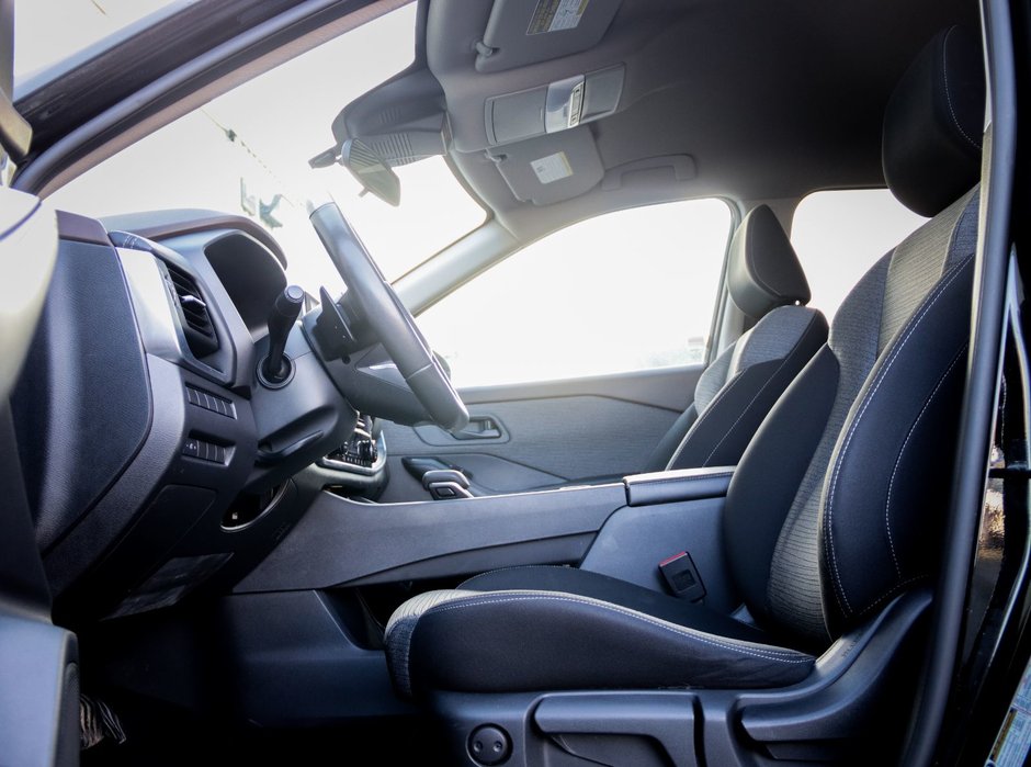 2021 Nissan Rogue S-12