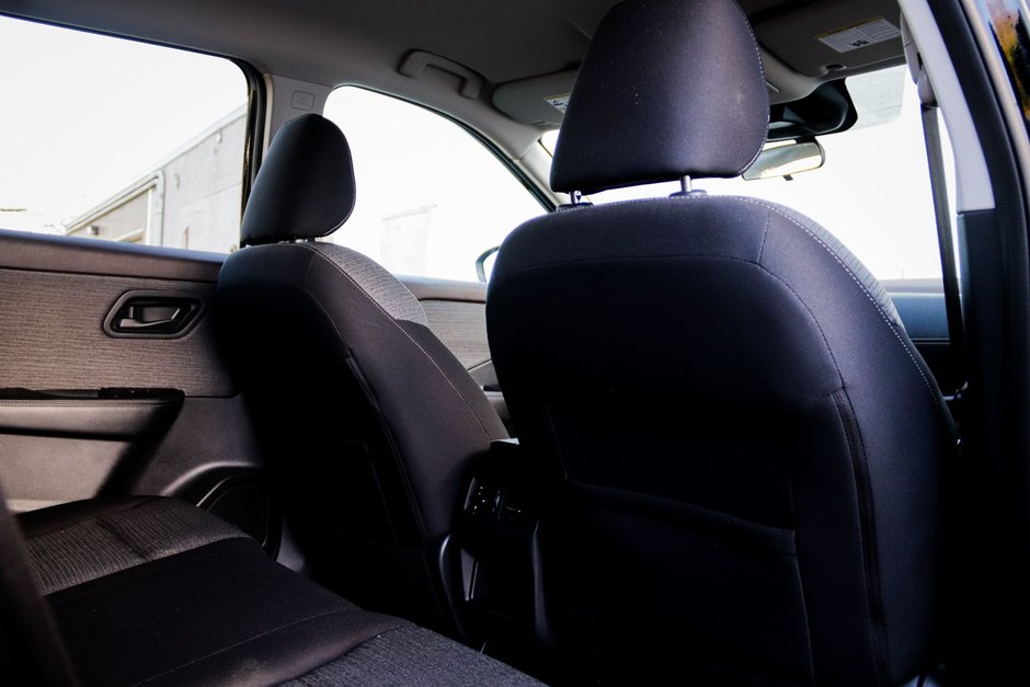 2021 Nissan Rogue S-21