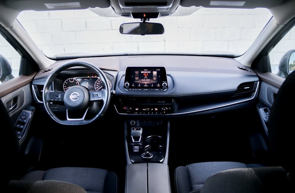 2021 Nissan Rogue S-17