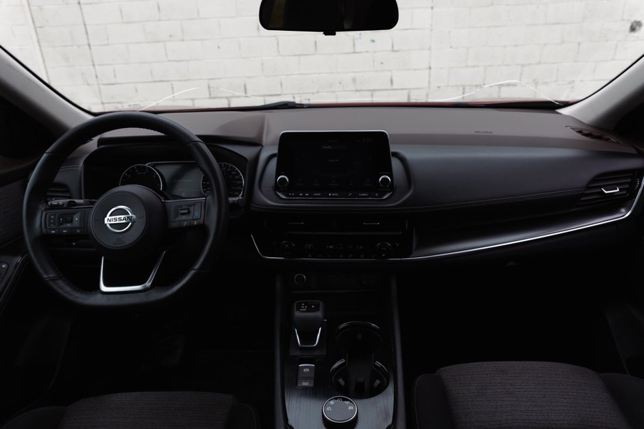 2021 Nissan Rogue SV-15